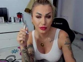 Offline golddivine on CamSoda