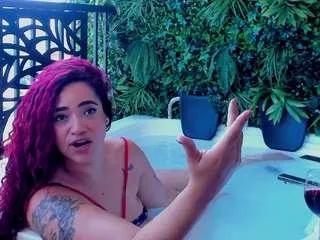 hannamiills on CamSoda 