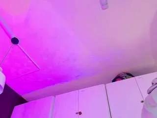 inndra-hot on CamSoda 