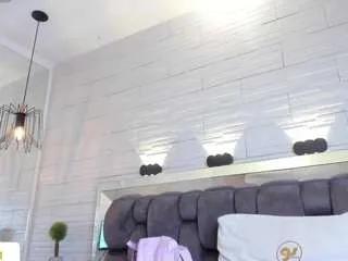 Offline jade-heartt on CamSoda
