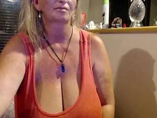 jennadeluxe on CamSoda 