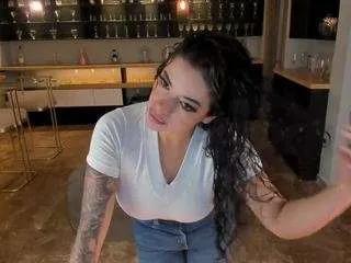 jennifer-rodriguez on CamSoda 