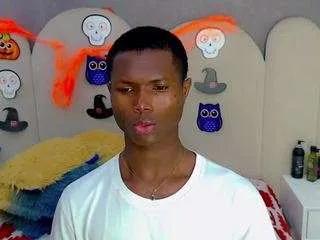 Offline joel-black on CamSoda