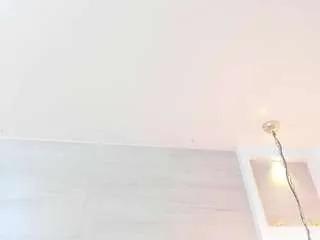 Offline karol-lewiss on CamSoda