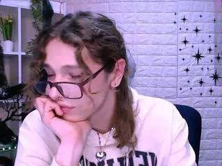 Offline kevi-sunn on CamSoda
