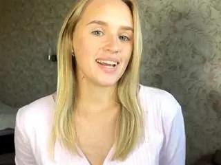 Offline kieraleeming on CamSoda