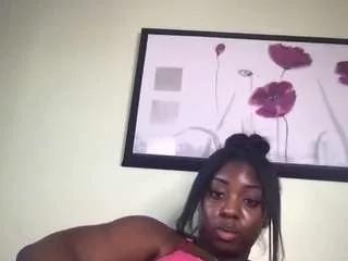 kkitty-kat on CamSoda 