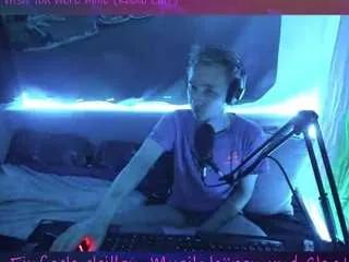 Offline knackarsch87 on CamSoda