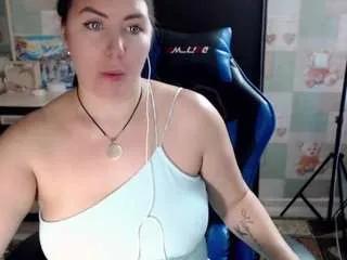 korolek12 on CamSoda 