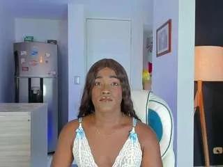 Offline latinwondercockts on CamSoda