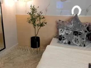 Offline leathompson1 on CamSoda