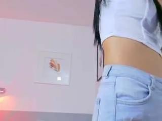 lilaagracee on CamSoda