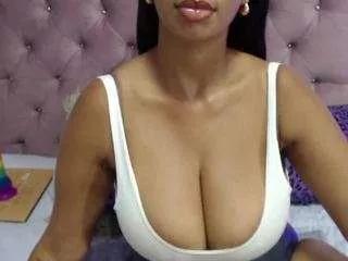 Offline lilamarin on CamSoda