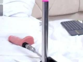 lilitrobins on CamSoda 