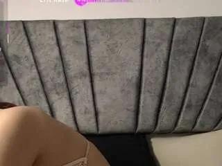lily-meghan on CamSoda 