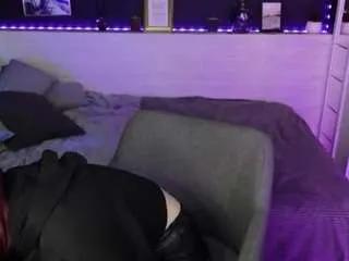 lilymoonlight on CamSoda 