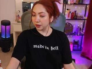 Offline lilyvelvet on CamSoda