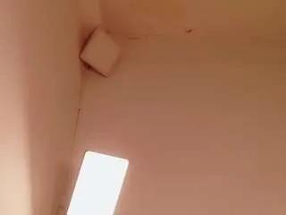 littleebluee on CamSoda 