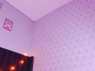 littleebluee on CamSoda 