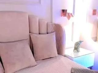 maddy-brooks on CamSoda 