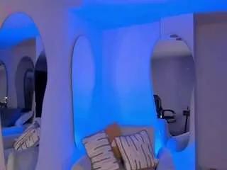 mararicci on CamSoda 