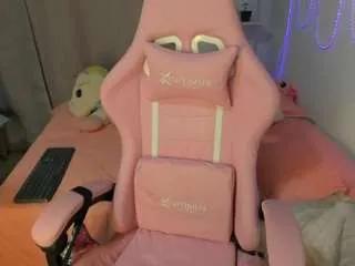 Offline mariangel-3 on CamSoda