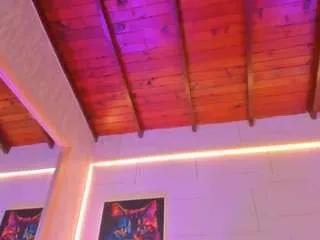 Offline melodyy-rose on CamSoda