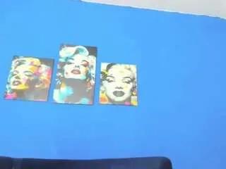 Offline miamarin-hot on CamSoda
