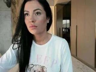 miss-tanya on CamSoda