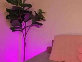 Offline nicoleriveraa on CamSoda