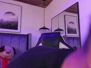 Offline niick-twink on CamSoda