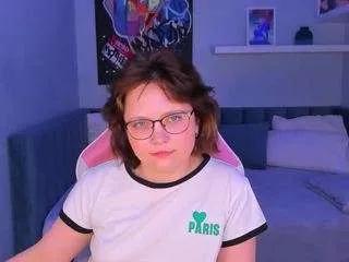 Offline nina-luna on CamSoda