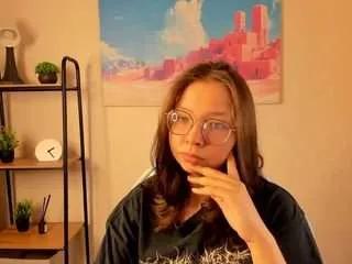 Offline noora-moore on CamSoda