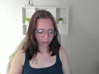 Offline noora-moore on CamSoda