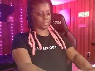 purplequeen888 on CamSoda 