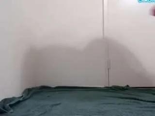 queenlolaxxx on CamSoda 