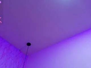 Offline raichel on CamSoda