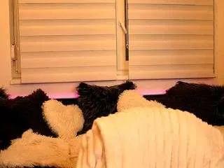 rapunzeeel on CamSoda