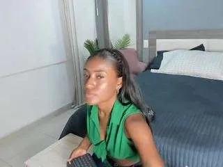 rebecacorttez on CamSoda 