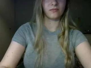 Offline rosiejune on CamSoda