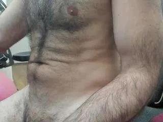 Offline russian-bear-hunk on CamSoda