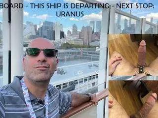 Offline russian-bear-hunk on CamSoda