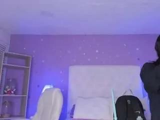Offline scarlette15 on CamSoda