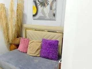 Offline slut-milf on CamSoda