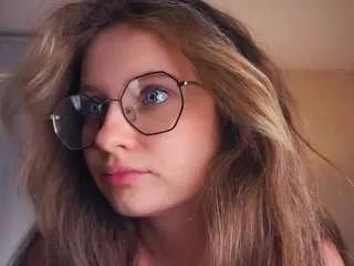 synnegrindle on CamSoda 
