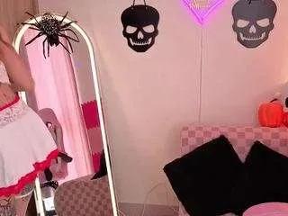 Offline violet-ch on CamSoda