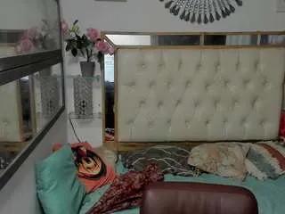 Offline virgin-colombian on CamSoda
