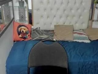 Offline virgin-colombian on CamSoda