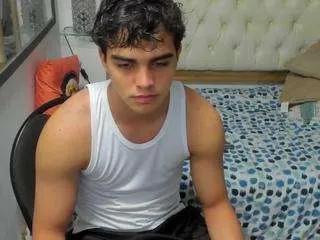 Offline virgin-colombian on CamSoda