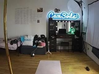 voyeurcam-celticiron-02 on CamSoda